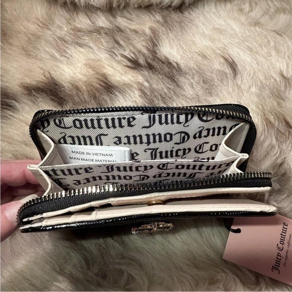 NWT Juicy Couture Simply Perfect Multi Compartment Bifold Wallet - Black - Picture 7 of 7